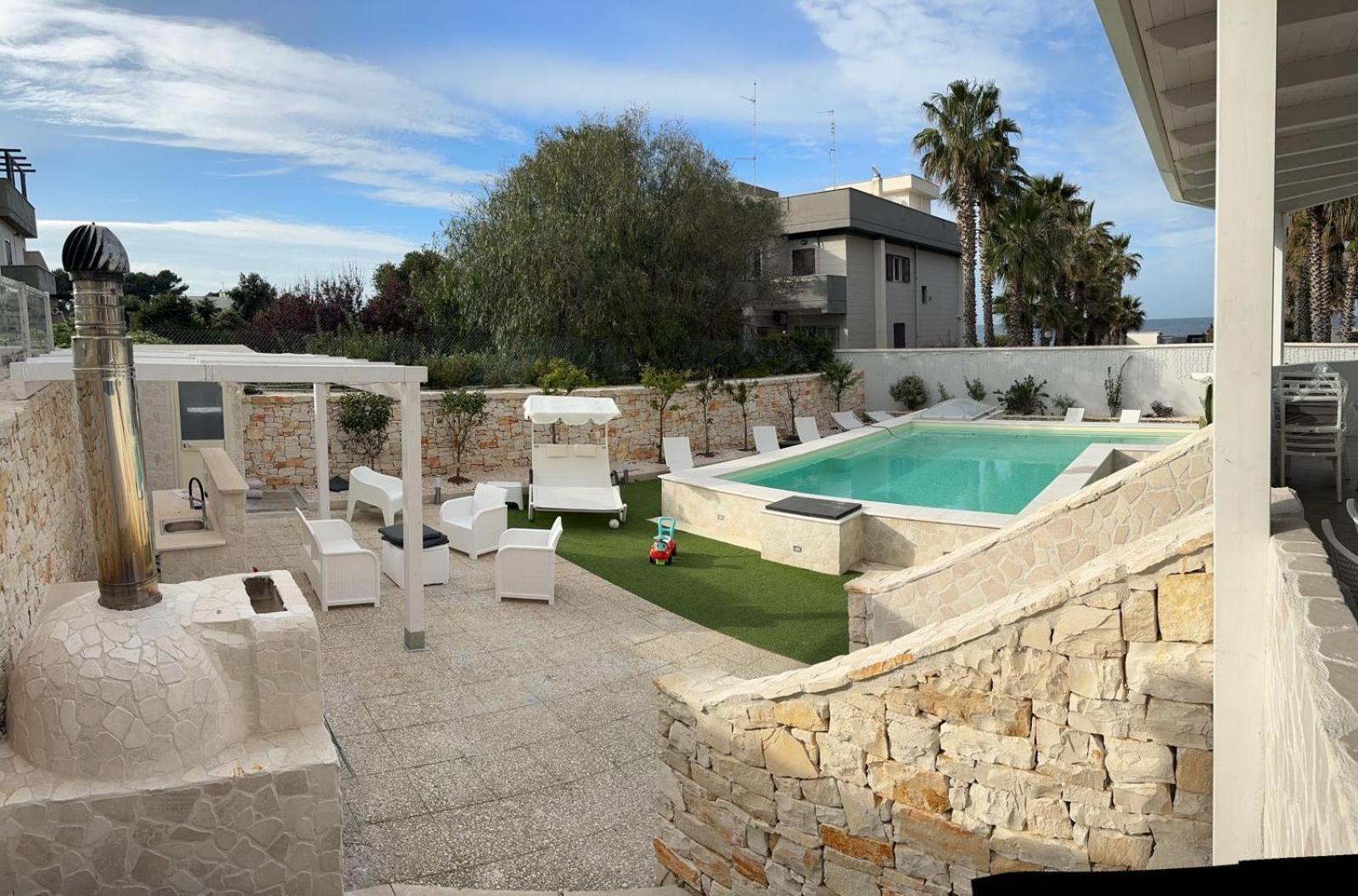 Bed and Breakfast Casa Al Mare Luxury Бари Экстерьер фото