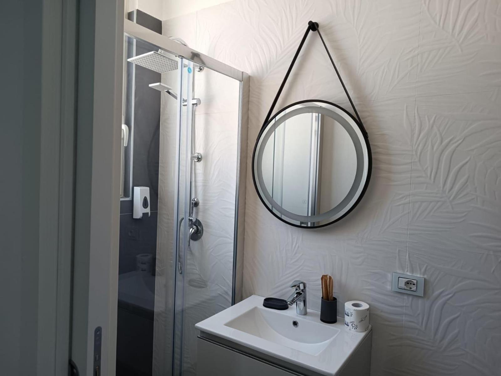 Bed and Breakfast Casa Al Mare Luxury Бари Экстерьер фото